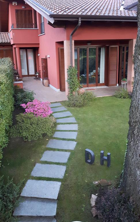 B&B Douglas House Varese Exteriör bild